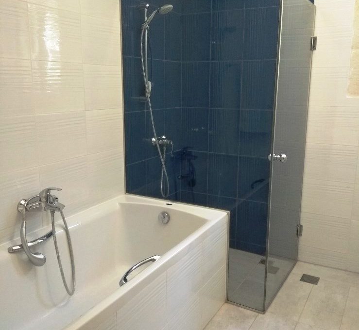 Luxury-stone-house-for-sale-in-Chania-Crete-bathroom-detail-357997e8