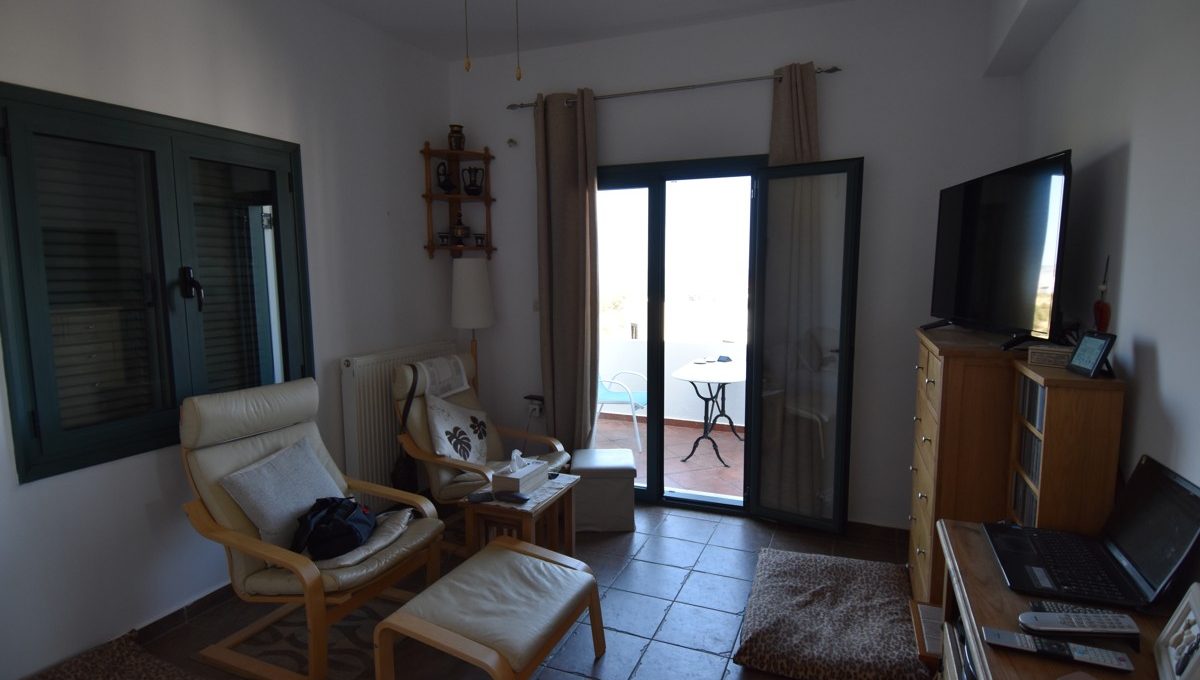 Seaview-Villa-for-sale-in-Apokoronas-Crete-kh152DSC_0023