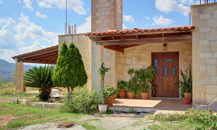 Detached 3 Bedroom Stone House With Panoramic Seaviews